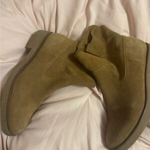 Lucky Brand Tan Suede Ankle Boots